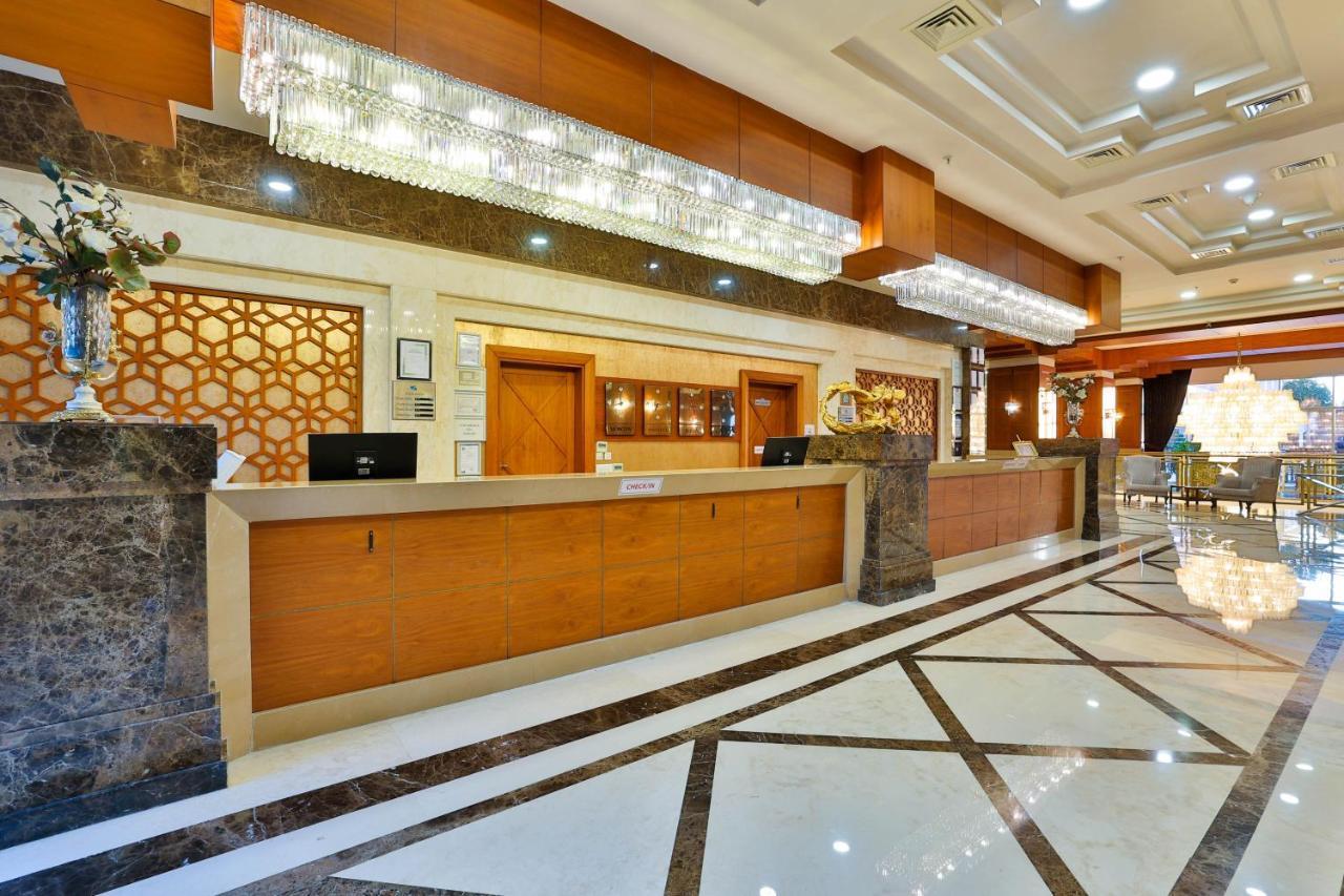 คริสตัล เดอ ลักซ์ รีสอร์ต สปา Hotel เกเมร์ ภายนอก รูปภาพ
