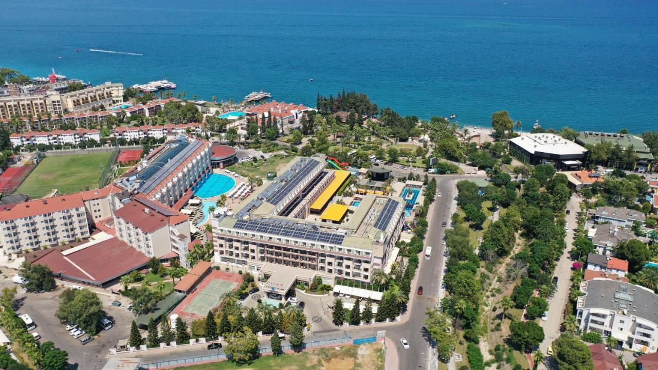 คริสตัล เดอ ลักซ์ รีสอร์ต สปา Hotel เกเมร์ ภายนอก รูปภาพ