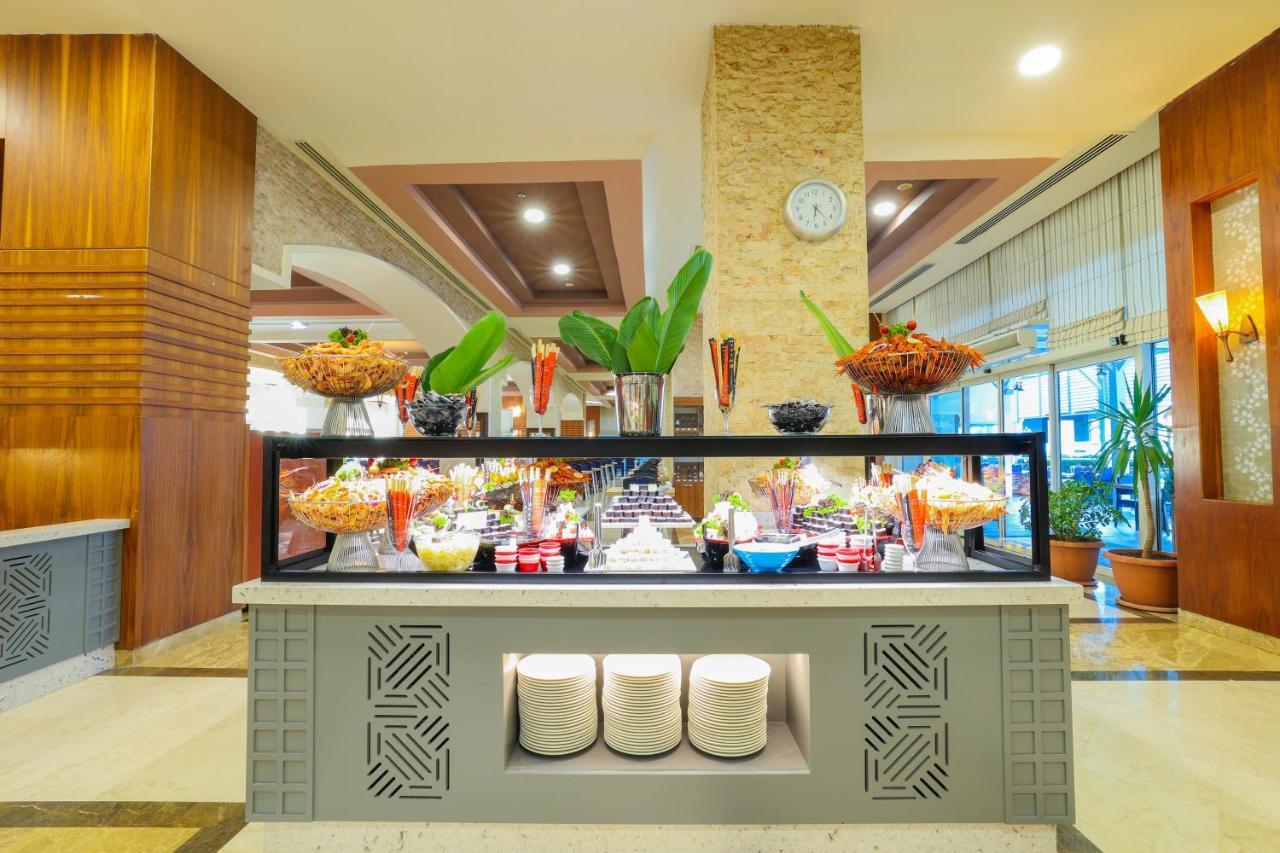 คริสตัล เดอ ลักซ์ รีสอร์ต สปา Hotel เกเมร์ ภายนอก รูปภาพ